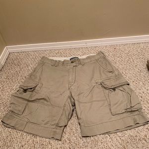 Men’s polo shorts